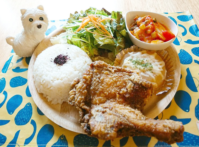 cafe ikoro（カフェ イコロ）